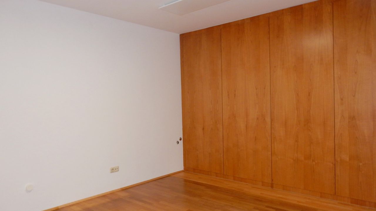 Image slide